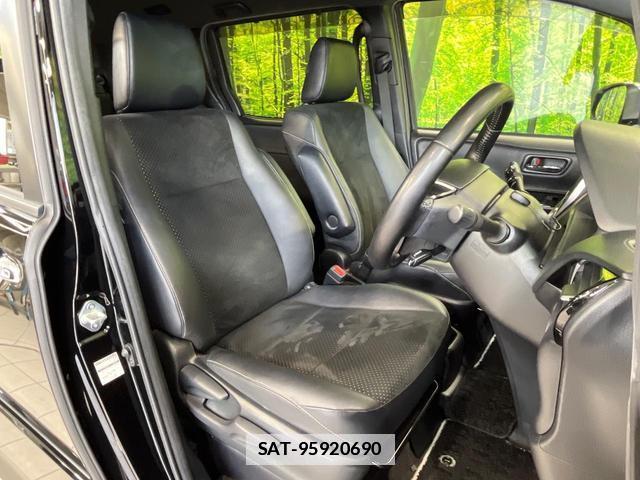 Toyota VOXY 2021-07 7870445-7
