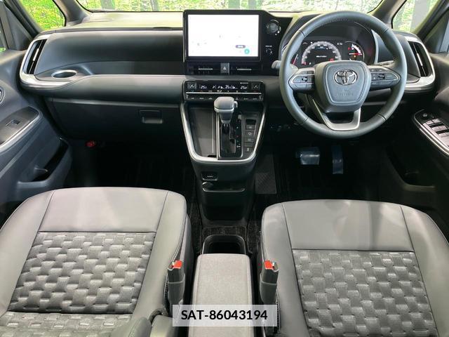 Toyota VOXY 2025-11 7870463-1