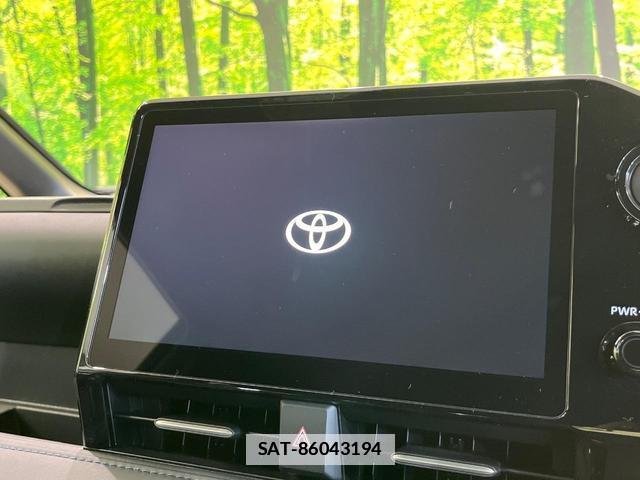 Toyota VOXY 2025-11 7870463-2