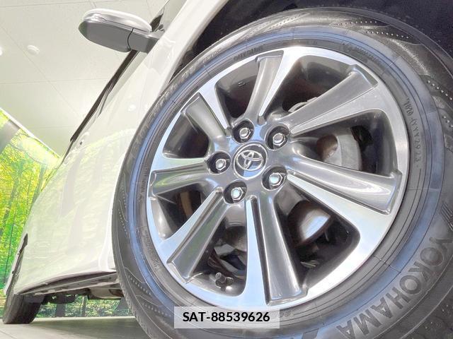 Toyota VOXY 2017-10 7870708-13