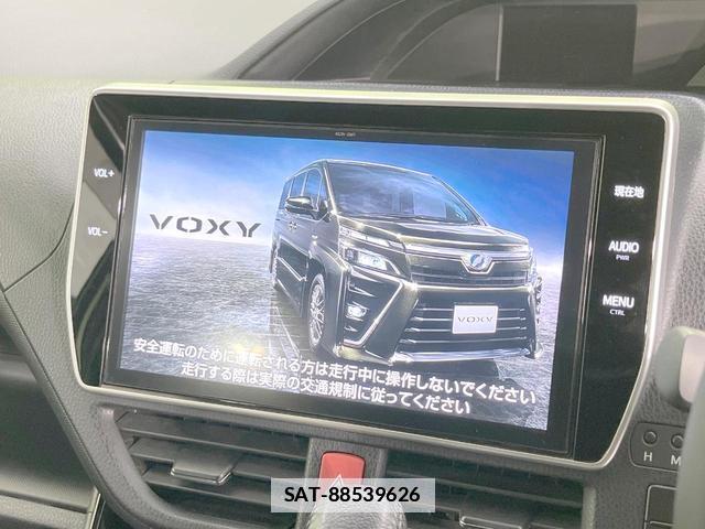 Toyota VOXY 2017-10 7870708-3