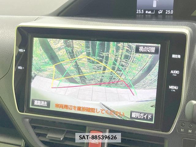 Toyota VOXY 2017-10 7870708-4