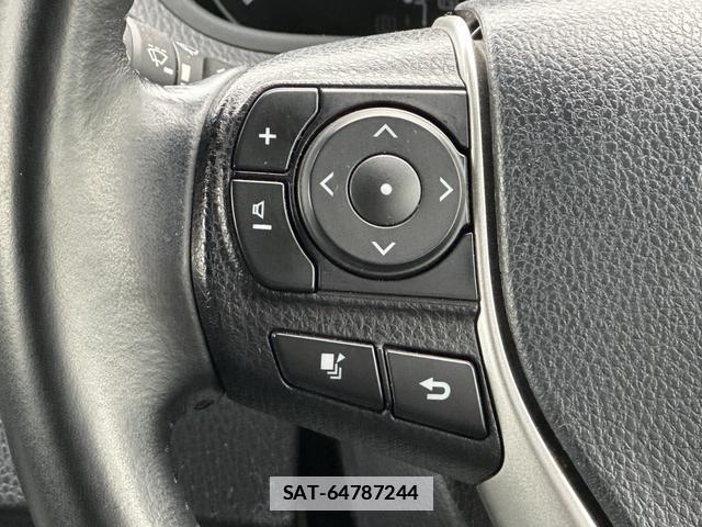Toyota VOXY 2019-12 7870821-17