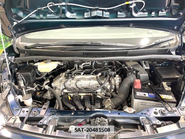 Toyota VOXY 2021-03 7870856-17