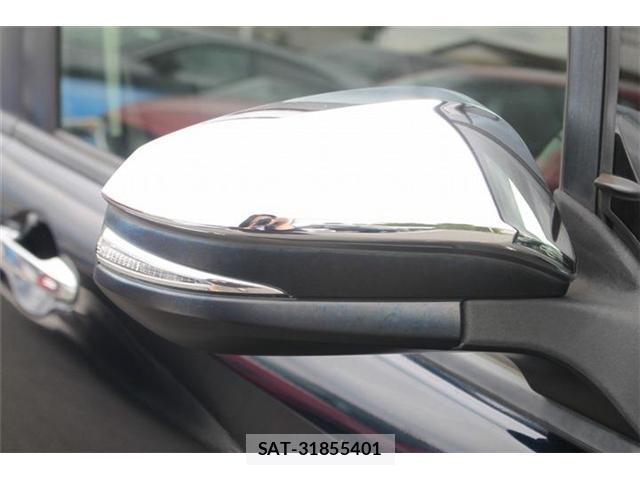 Toyota VOXY 2017-02 7870920-15