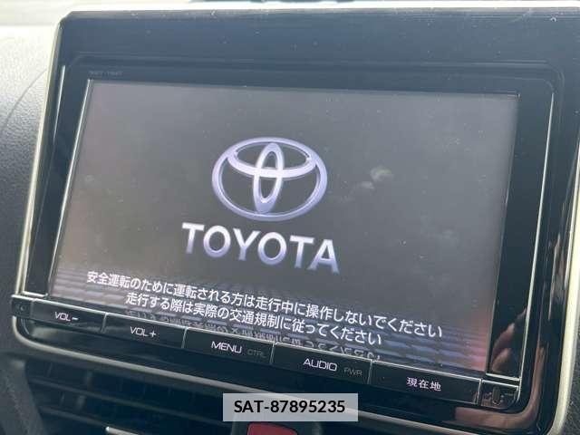 Toyota VOXY 2014-01 7871040-7