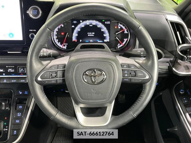 Toyota VOXY 2023-03 7871482-12