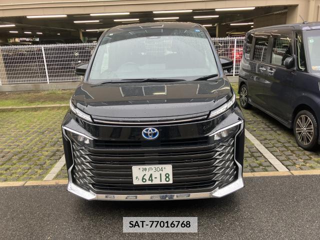 Toyota VOXY 2022-04 7871761-0