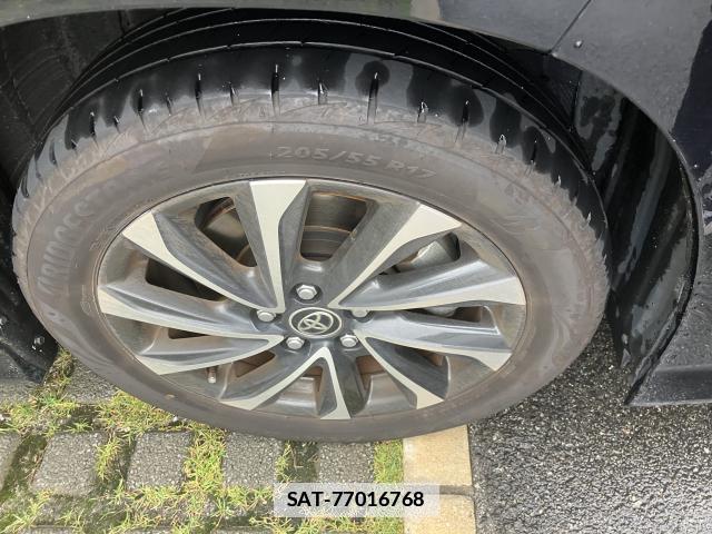 Toyota VOXY 2022-04 7871761-5