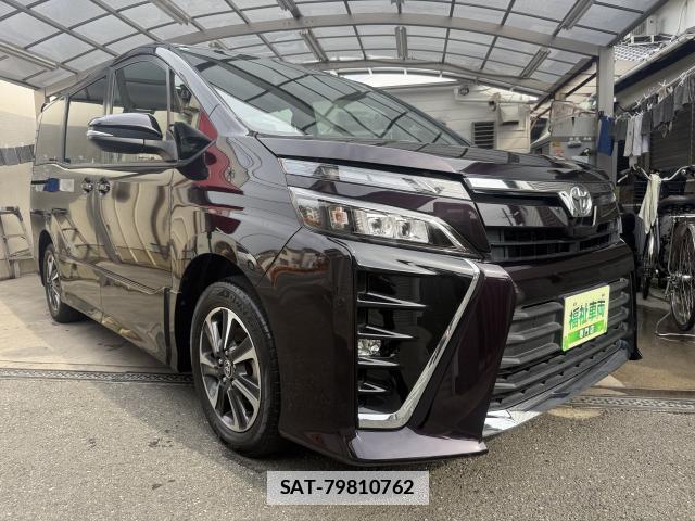 Toyota VOXY 2021-05 7872035-11