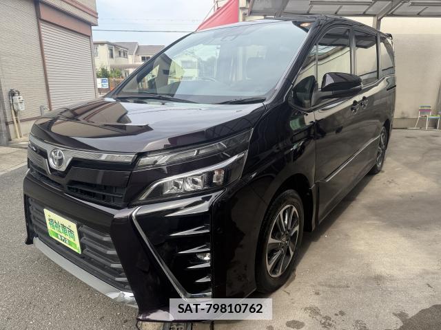 Toyota VOXY 2021-05 7872035-13