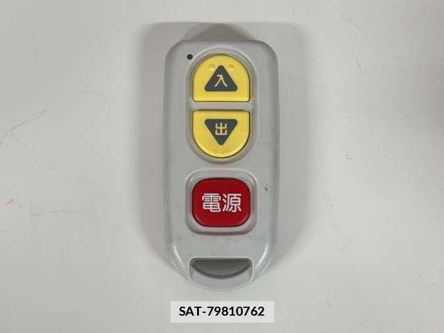 Toyota VOXY 2021-05 7872035-3