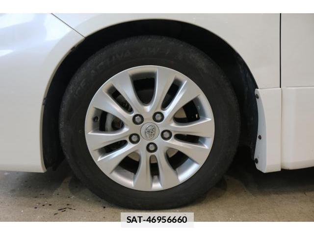 Toyota VOXY 2011-08 7872116-8