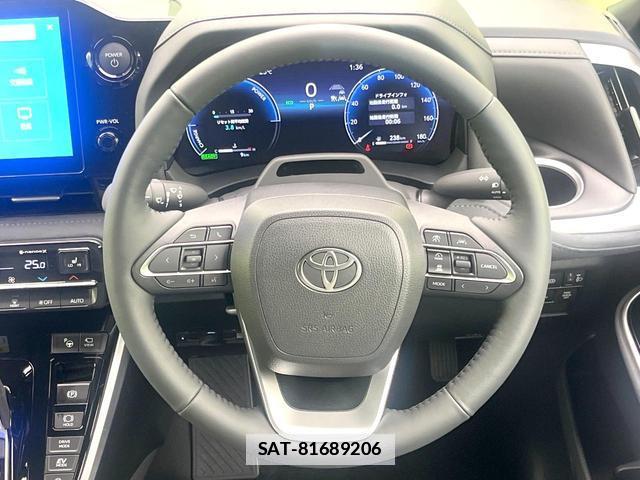 Toyota VOXY 2026-05 7872414-11