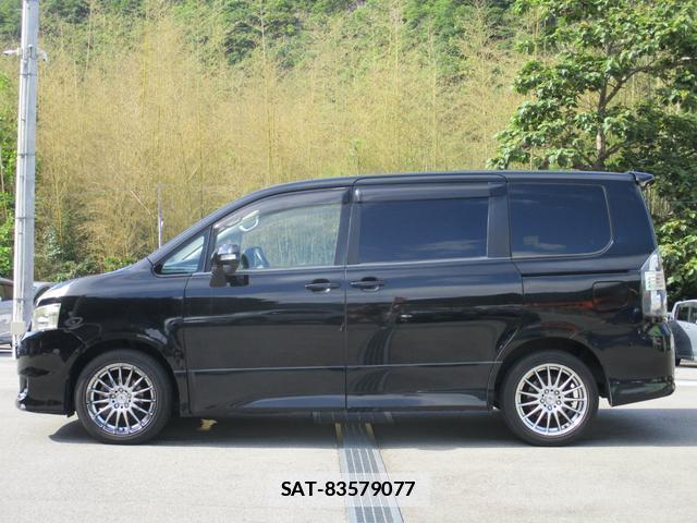 Toyota VOXY 2007-11 7872661-4