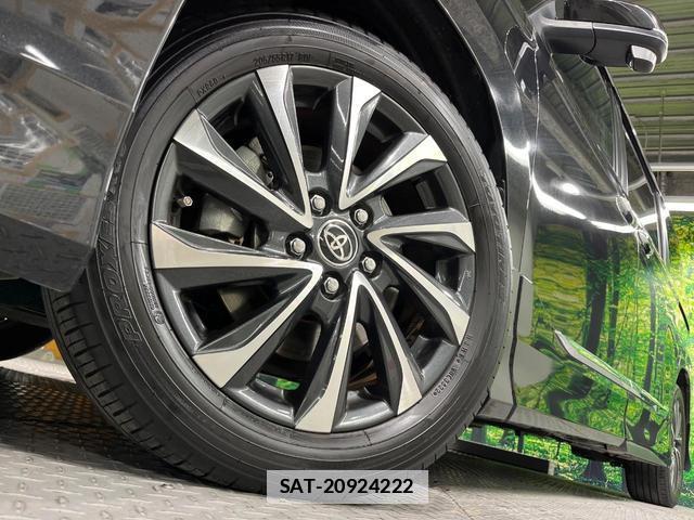 Toyota VOXY 2022-09 7872697-13