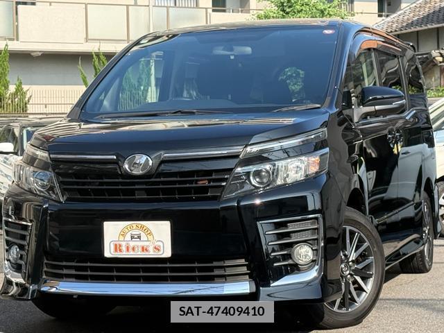 Toyota VOXY 2014-10 7872859-0