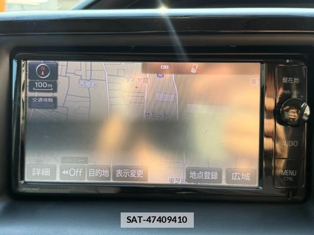 Toyota VOXY 2014-10 7872859-17