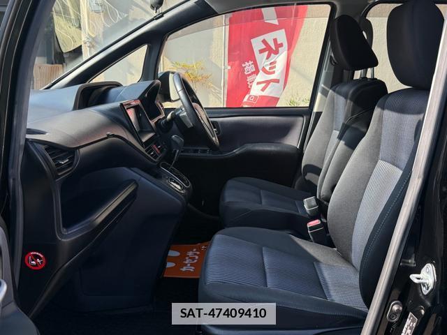 Toyota VOXY 2014-10 7872859-7
