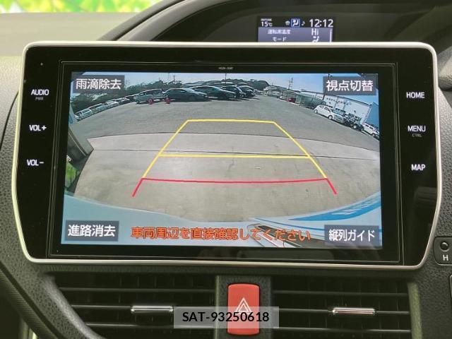 Toyota VOXY 2021-05 7872989-13