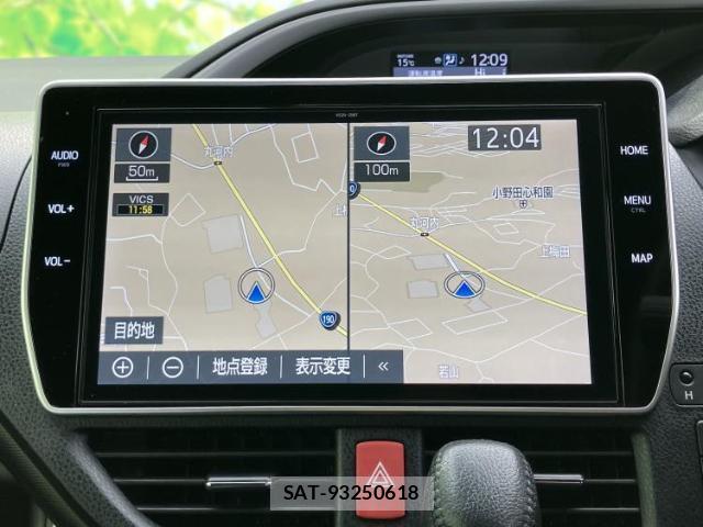 Toyota VOXY 2021-05 7872989-9