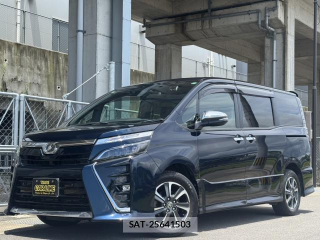 Toyota VOXY 2019-08 7873097-0