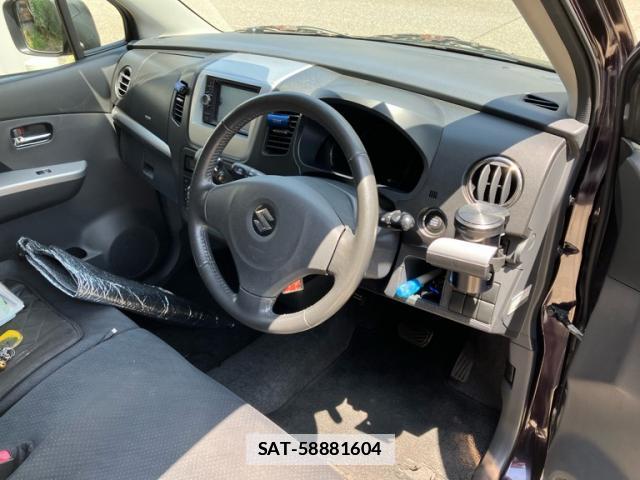 Suzuki WAGON R 2011-10 7868694-11