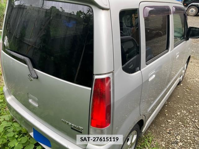 Suzuki WAGON R 2006-11 7872563-13
