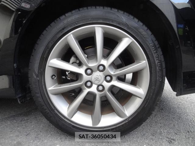 Toyota WISH 2014-03 7870165-5