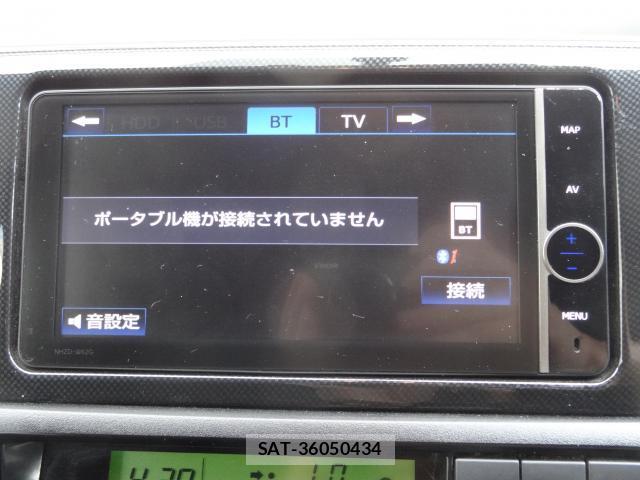 Toyota WISH 2014-03 7870165-7