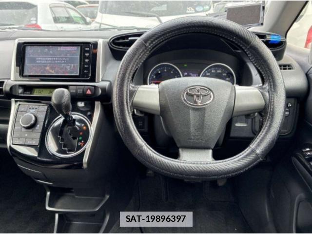 Toyota WISH 2014-09 7870647-2