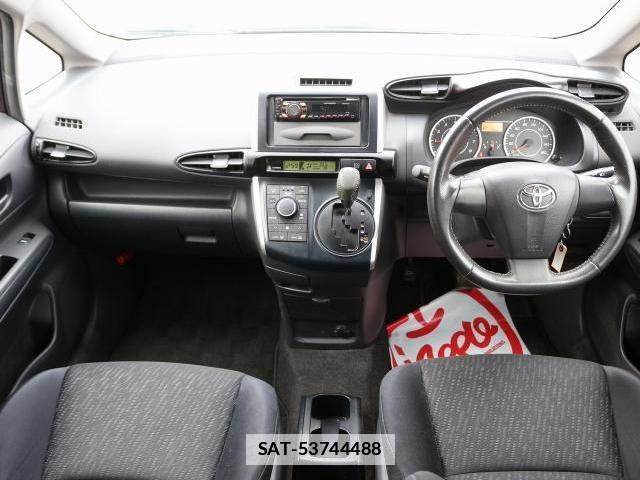 Toyota WISH 2011-05 7871477-2