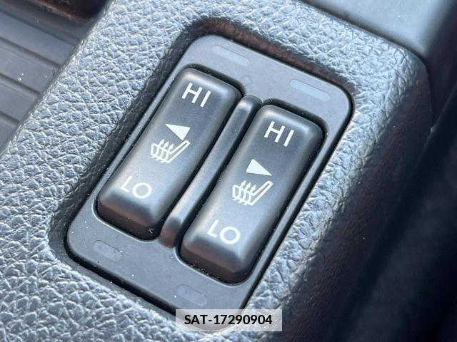 Subaru WRX S4 2018-09 7869666-7