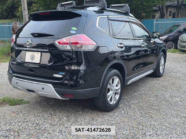 Nissan X-TRAIL 2016-08 7866844-3