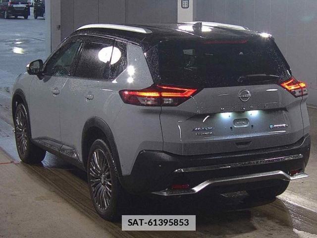 Nissan X-TRAIL 2023-06 7866993-1