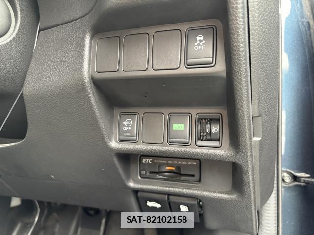 Nissan X-TRAIL 2014-02 7867045-11