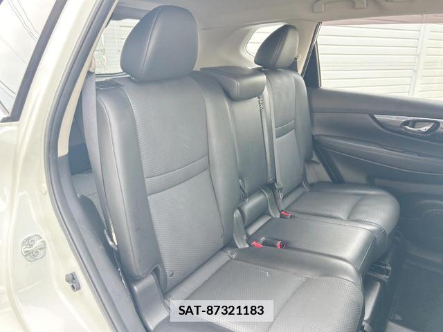 Nissan X-TRAIL 2018-05 7867899-19