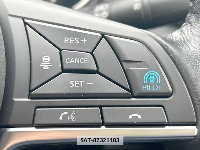 Nissan X-TRAIL 2018-05 7867899-4