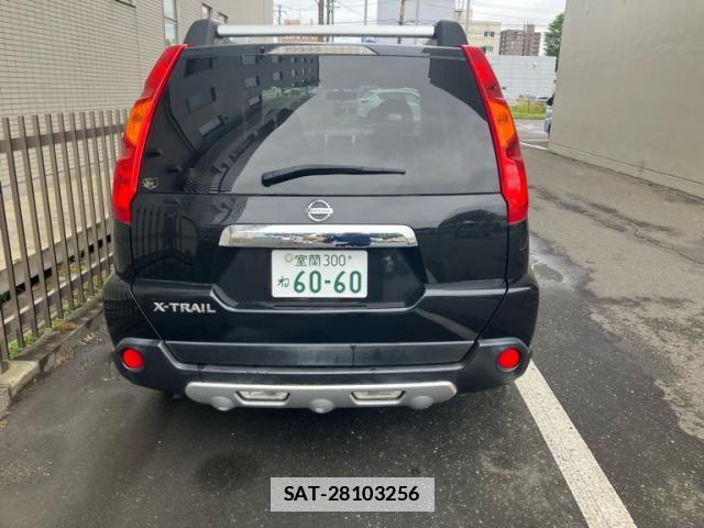 Nissan X-TRAIL 2007-11 7868586-13