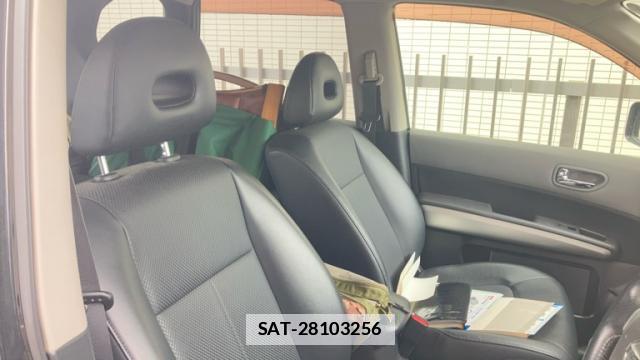 Nissan X-TRAIL 2007-11 7868586-15