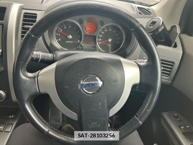 Nissan X-TRAIL 2007-11 7868586-8