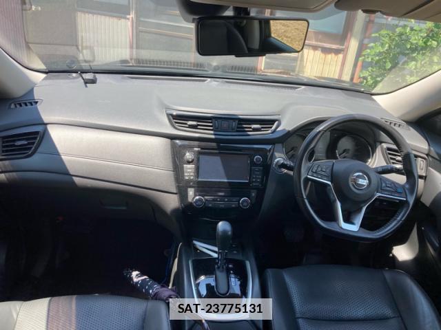 Nissan X-TRAIL 2017-07 7868674-4