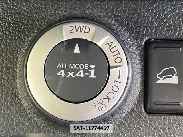 Nissan X-TRAIL 2013-07 7870449-2