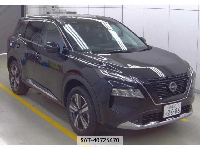Nissan X-TRAIL 2026-04 7870641-3