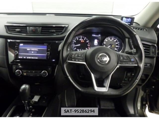 Nissan X-TRAIL 2019-05 7870652-2