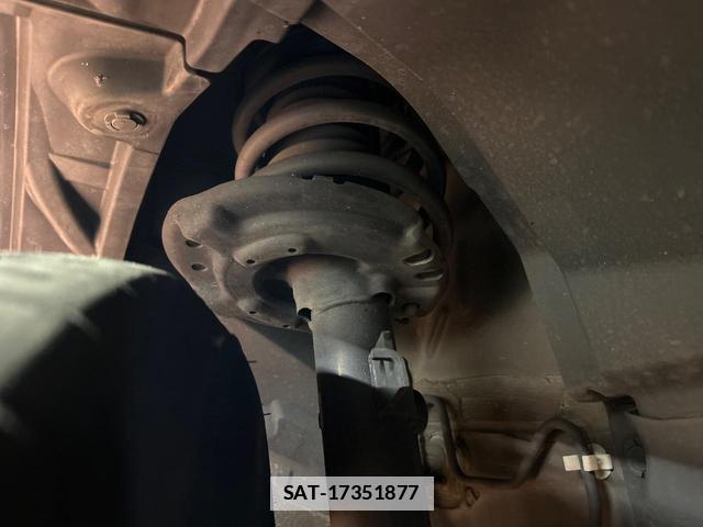 Nissan X-TRAIL 2018-09 7871306-19