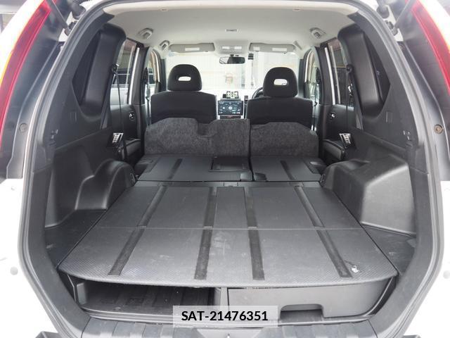 Nissan X-TRAIL 2011-05 7871643-10