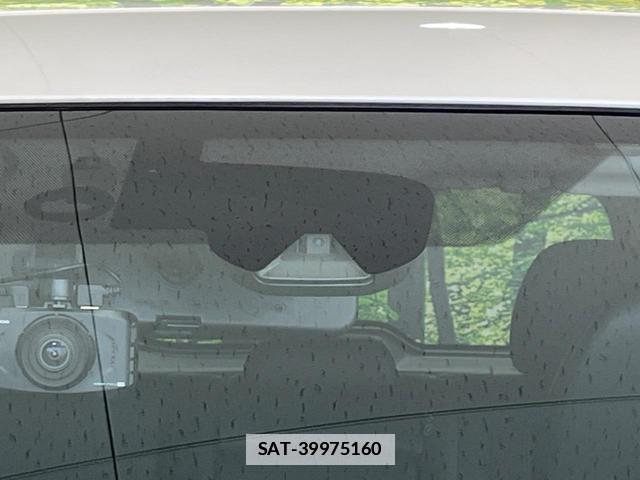 Nissan X-TRAIL 2014-08 7872180-3