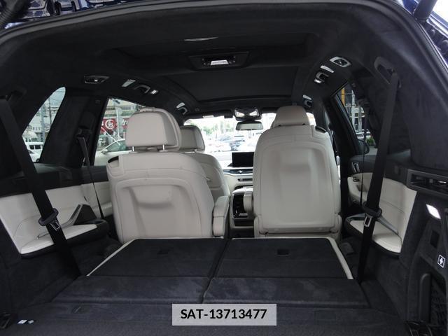 Bmw X7 2025-12 7870476-11