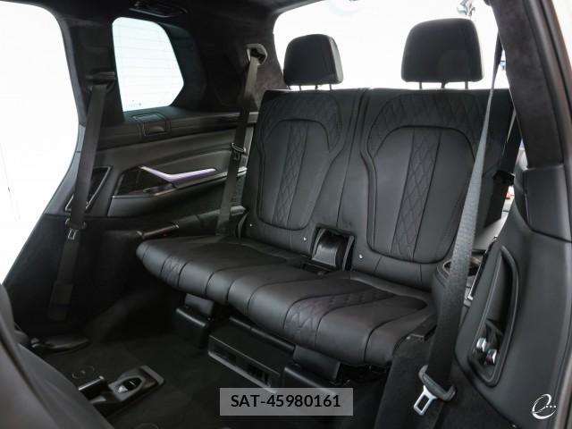 Bmw X7 2021-06 7871929-14